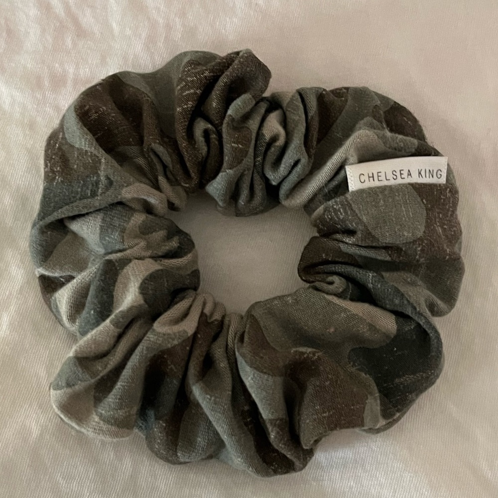 Chelsea King Scrunchie